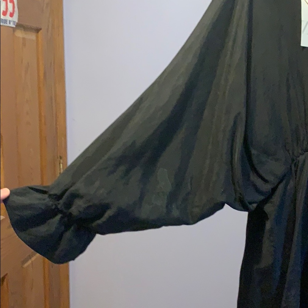 BLACK DRESS - Picture 4 of 4